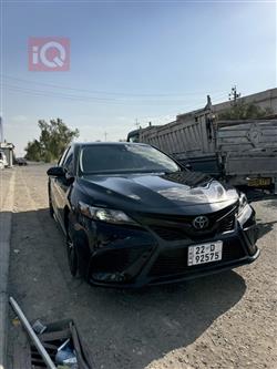 تۆیۆتا کامری